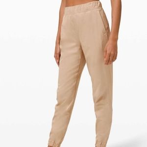 Lululemon adapted state jogger size 2